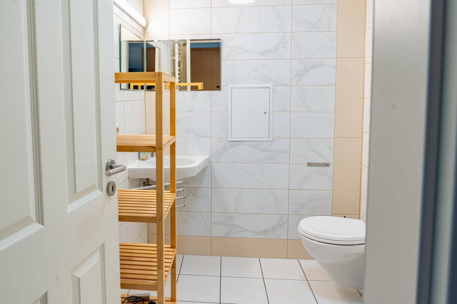 Apartmenthaus Chrischanshof Росток Экстерьер фото